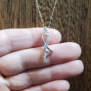 18 Inch 925 Sterling Silver Cubic Zirconia Fancy Shape Pendant Necklace